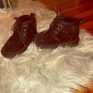 Toddler unisex ugg boots
